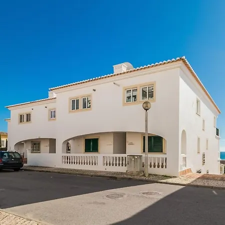 Casa Londamba Meia Vakantiehuis
