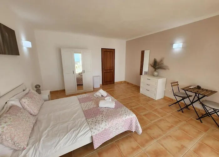 Casa Londamba Meia Λάγος