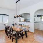 Casa Londamba Meia