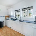 Casa Londamba Meia * ラゴス